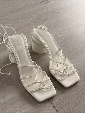 Oak + Fort Strappy Square-Toe Block Heel Sandals - White